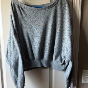 American eagle size medium
Light Blue-grey Cropped Sweatshirt